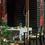 Authentic Summerhouse Near The Beach 度假居