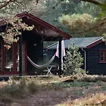 Authentic Summerhouse Near The Σπίτι διακοπών *