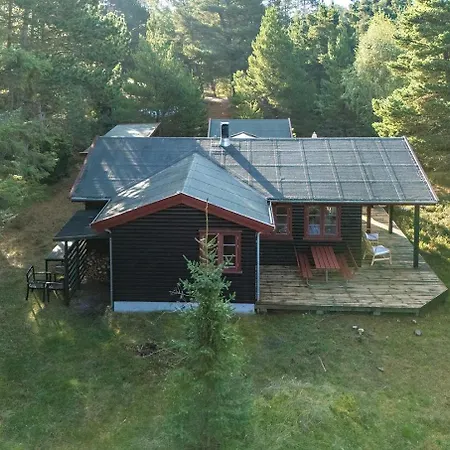 Authentic Summerhouse Near The