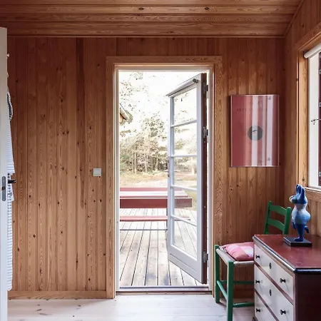 Authentic Summerhouse Near The