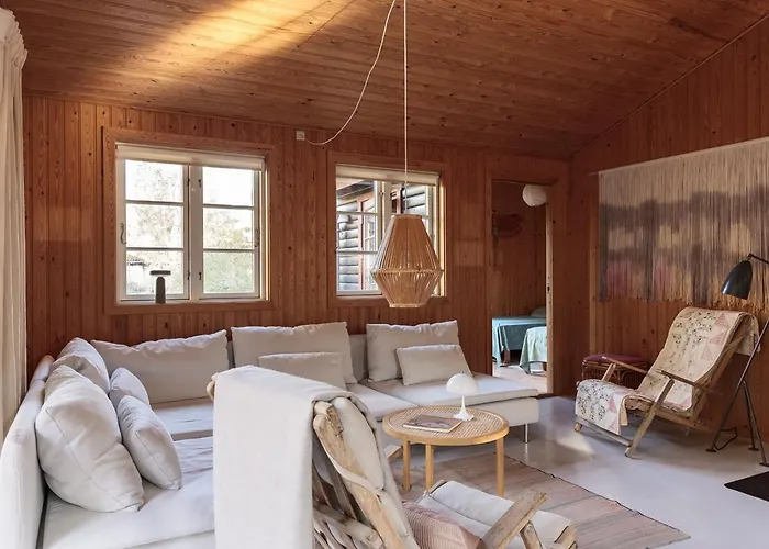 Authentic Summerhouse Near The